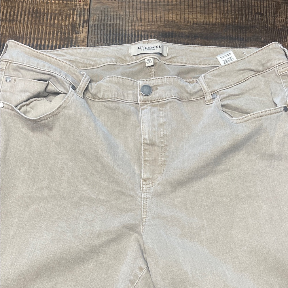 Liverpool Women’s Skinny Jeans in Light Taupe